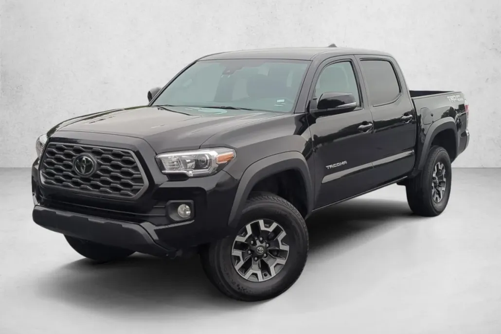 2023 Toyota Tacoma TRD V6 photo 1