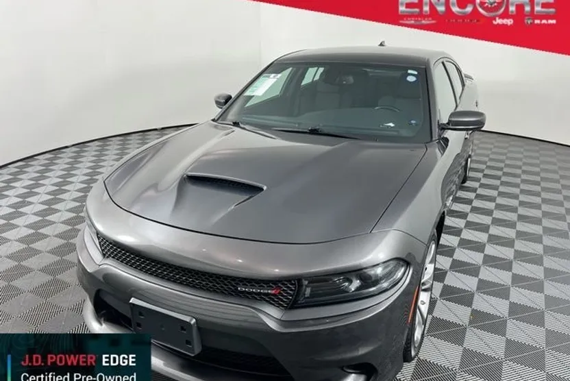 2022 Dodge Charger R/T photo 1