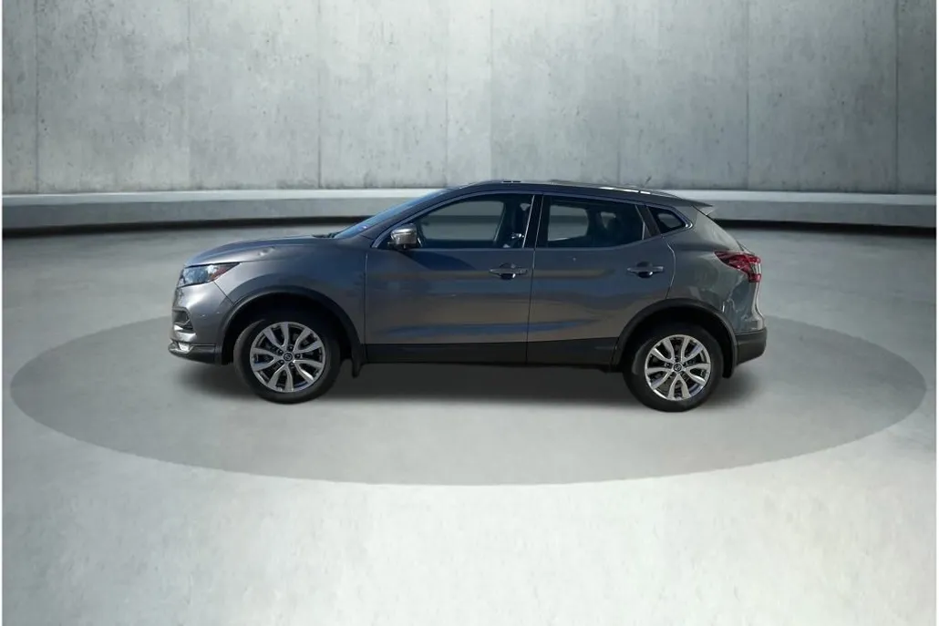 2022 Nissan Rogue Sport SV photo 1