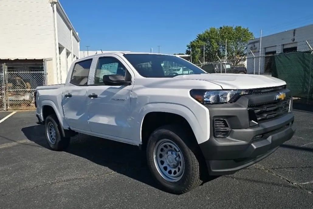 2026 Chevrolet Colorado Work Truck photo 1
