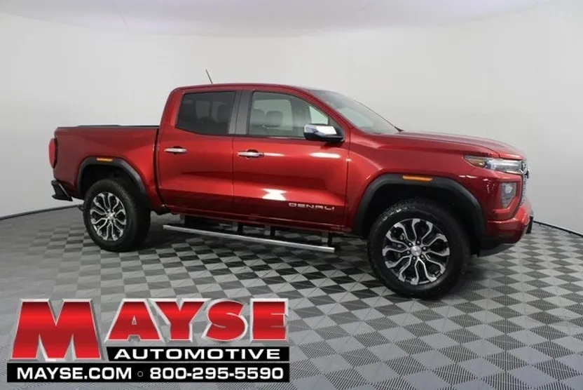 2025 Gmc Canyon Denali photo 1
