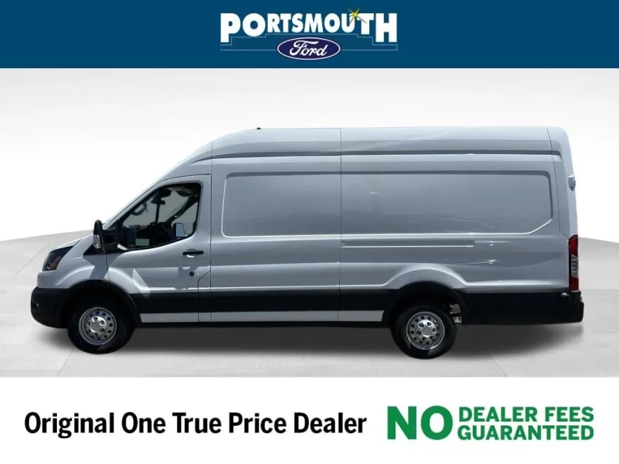 2025 Ford Transit Cargo Van photo 1