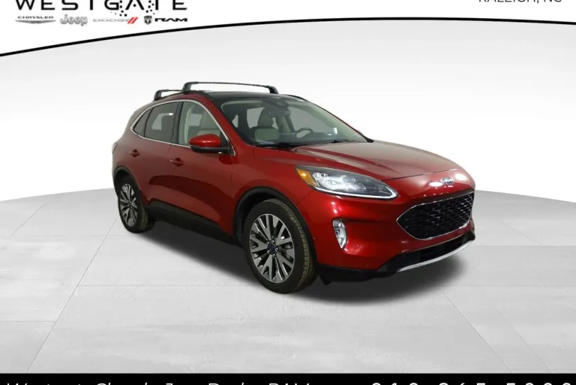 2020 Ford Escape Titanium Hybrid photo 1