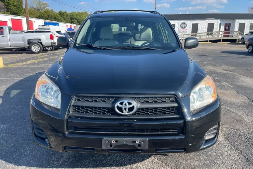 2009 Toyota RAV4 Base photo 1