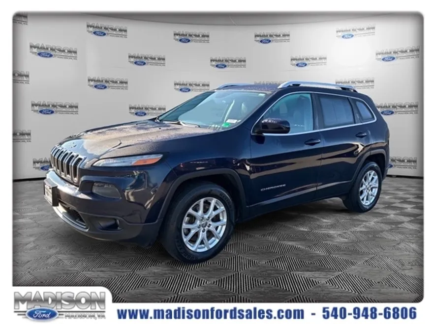 2016 Jeep Cherokee Latitude photo 1