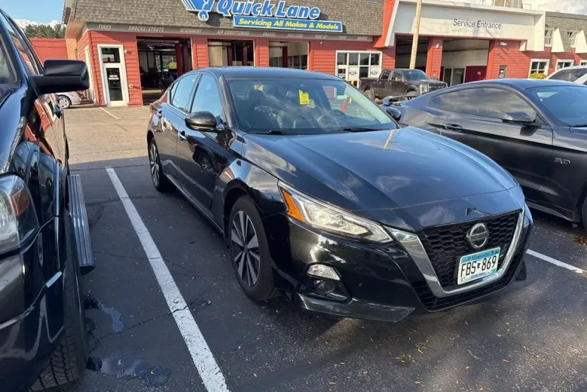 2020 Nissan Altima 2.5 SL photo 1