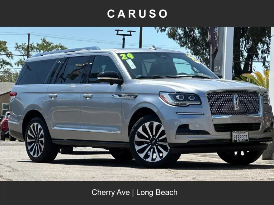 2024 Lincoln Navigator L Reserve photo 1