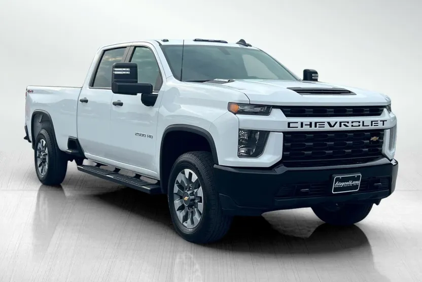 2023 Chevrolet Silverado 2500HD Custom photo 1