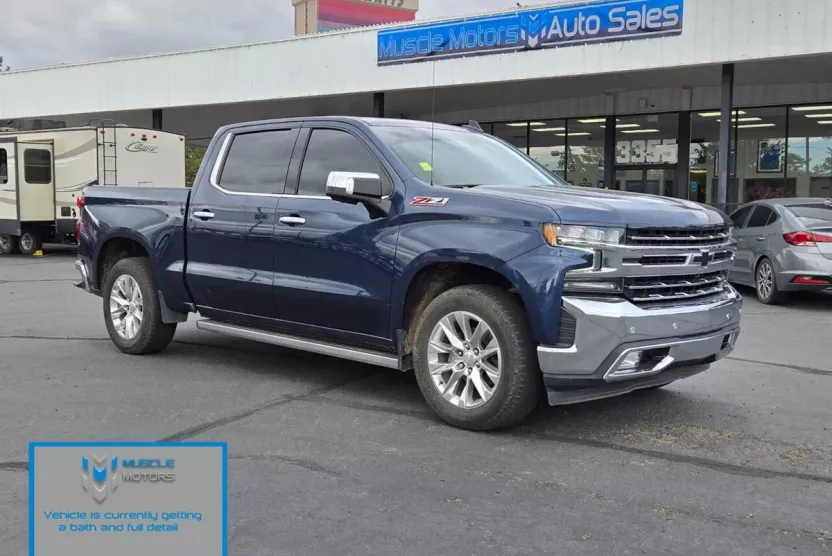 2021 Chevrolet Silverado LTZ photo 1