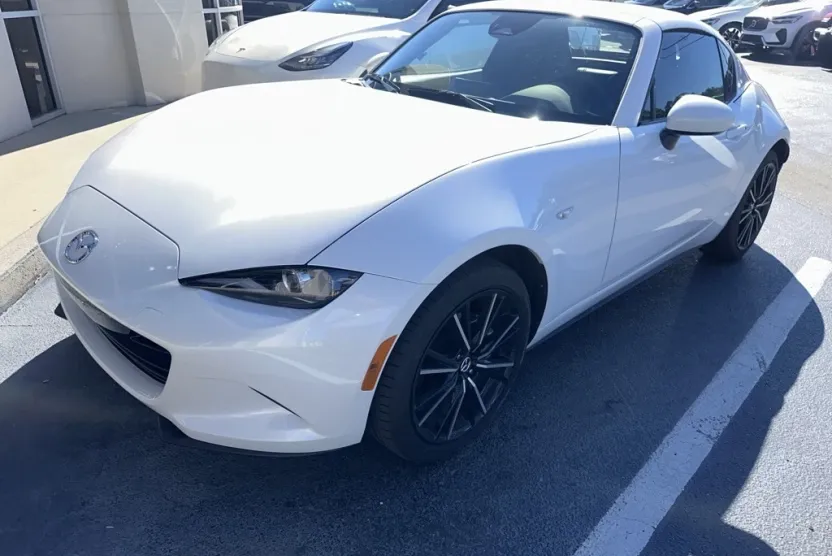 2024 Mazda MX-5 Miata Miata RF Grand Touring photo 1