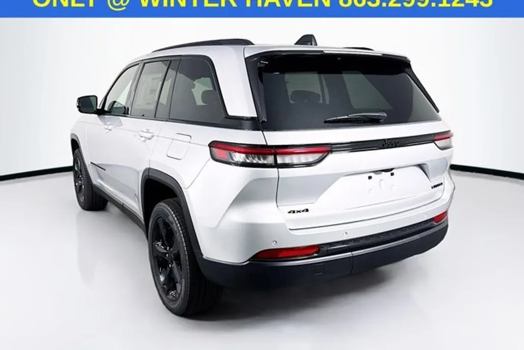 2025 Jeep Grand Cherokee Limited photo 1