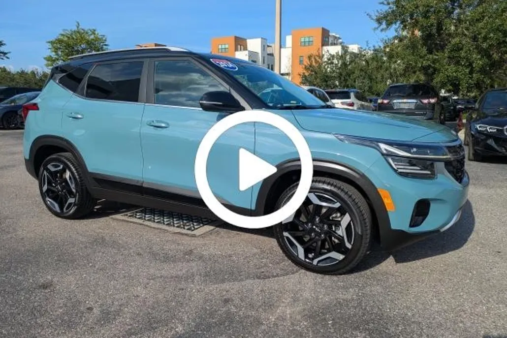 2024 Kia Seltos SX photo 1