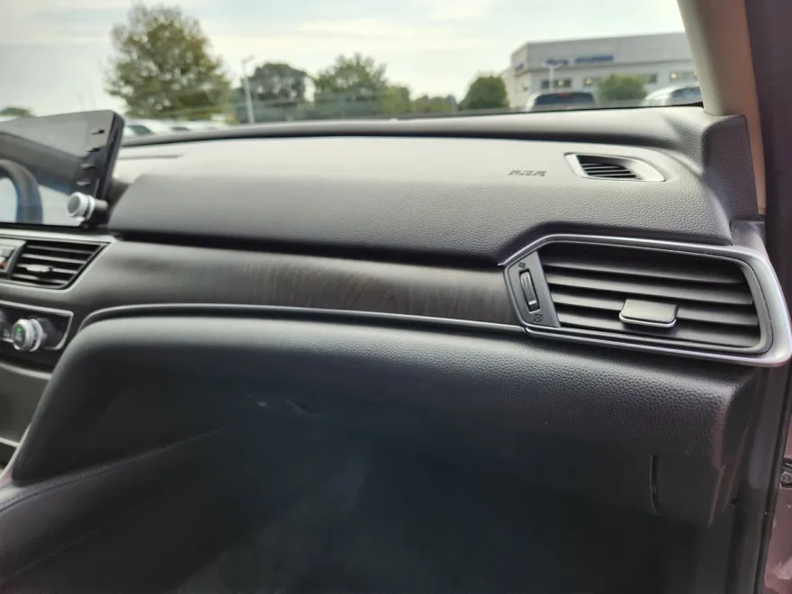 2019 Honda Accord EX-L 1.5T photo 1