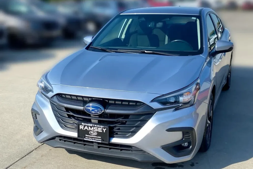 2023 Subaru Legacy Premium photo 1