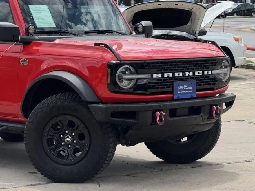2023 Ford Bronco Wildtrak photo 1