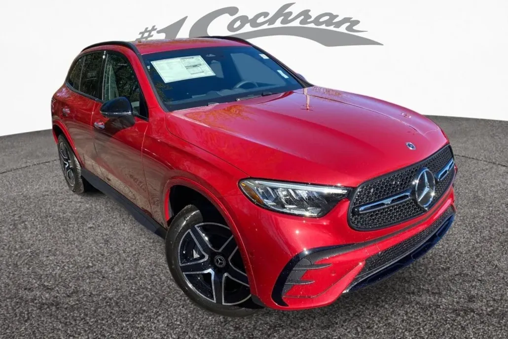 2025 Mercedes Benz GLC 300 4MATIC photo 1