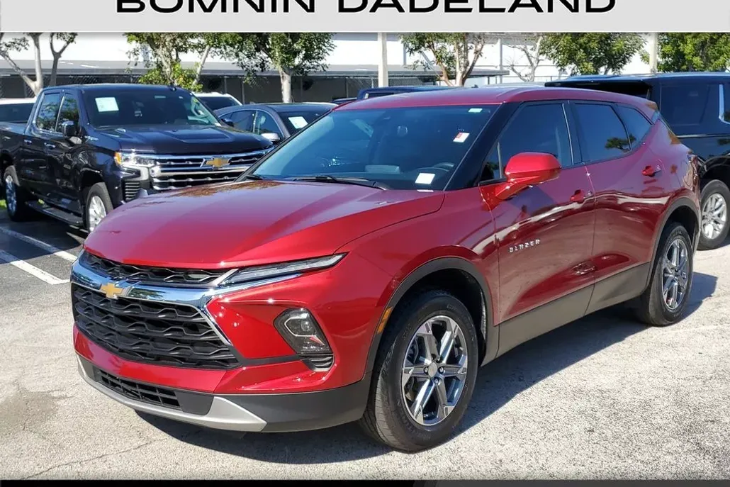 2024 Chevrolet Blazer 2LT photo 1