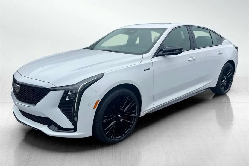 2025 Cadillac CT5 V photo 1
