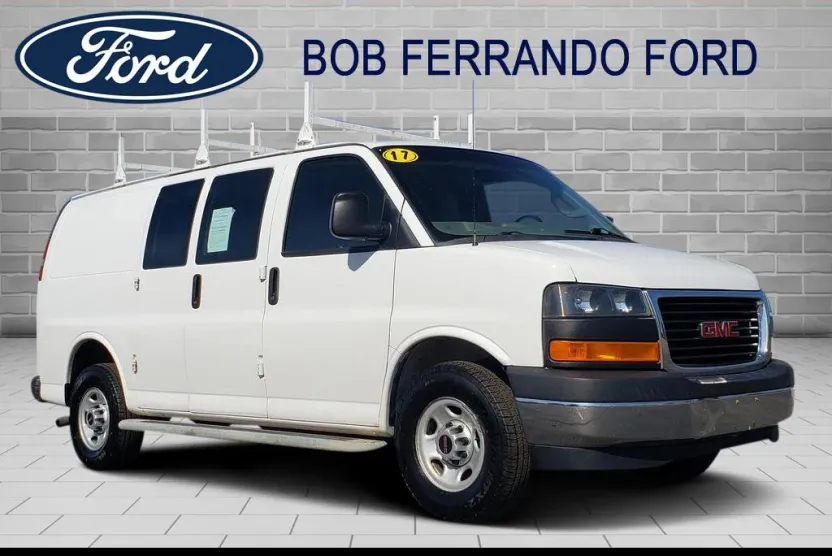 2017 Gmc Savana 2500 Cargo photo 1