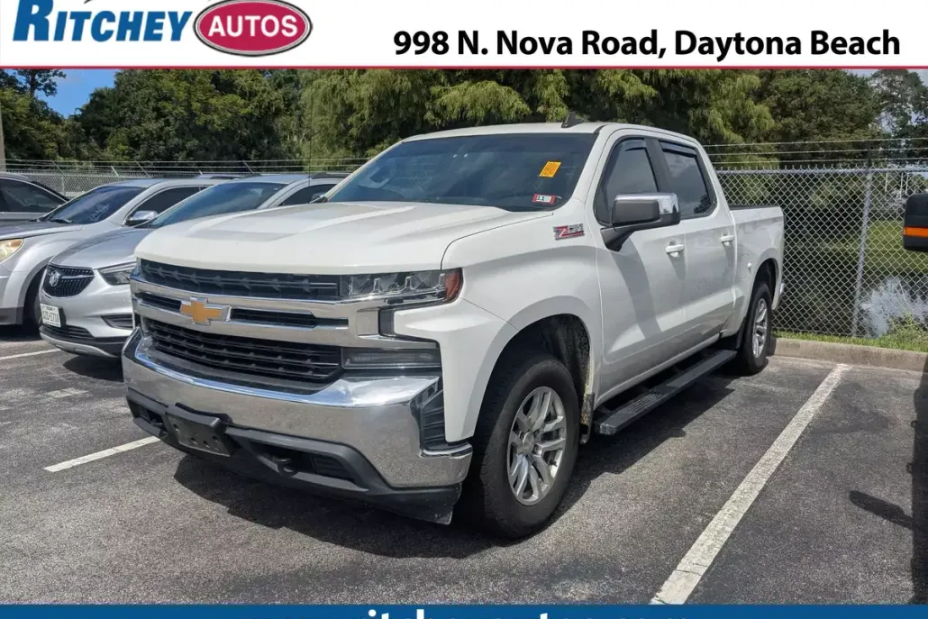 2020 Chevrolet Silverado 1500 LT photo 1