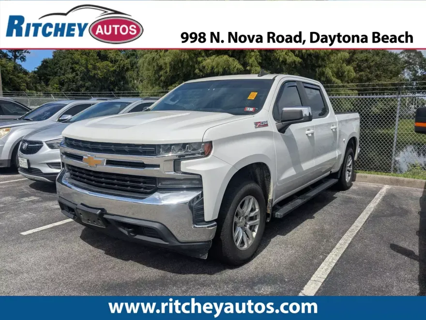 2020 Chevrolet Silverado 1500 LT photo 1