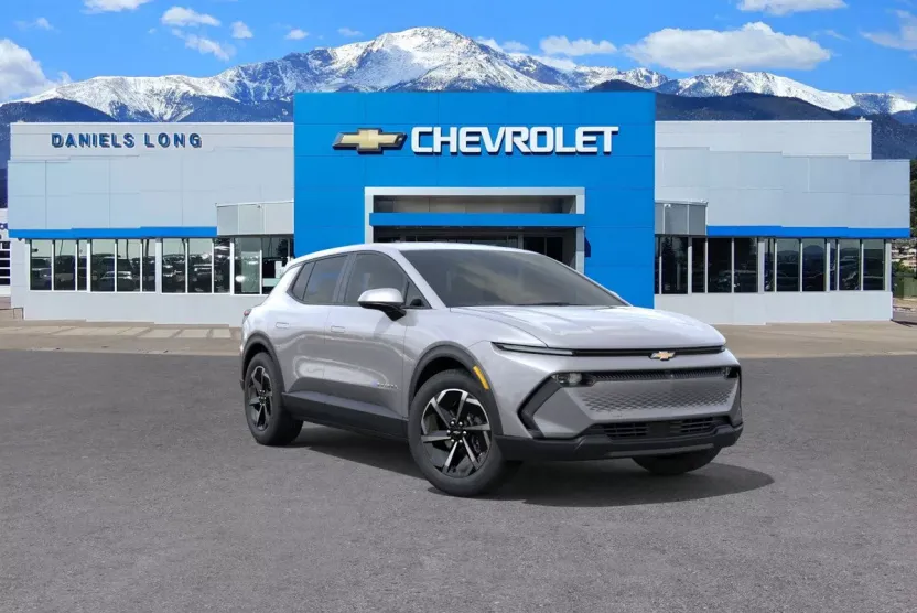 2026 Chevrolet Equinox EV 1LT photo 1