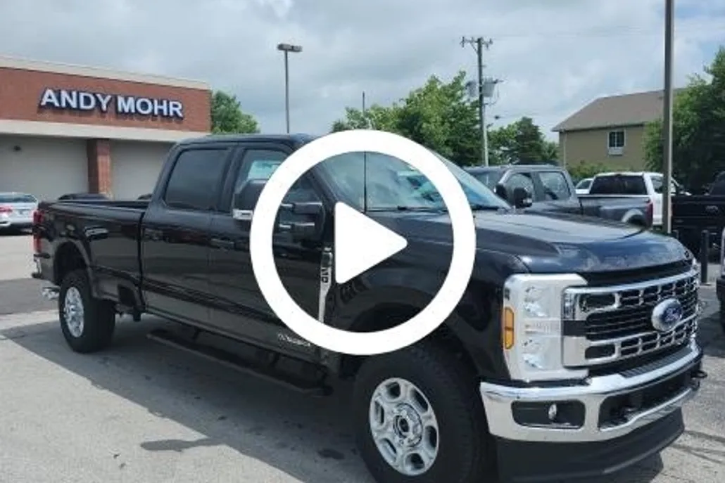 2025 Ford F-350 XLT photo 1