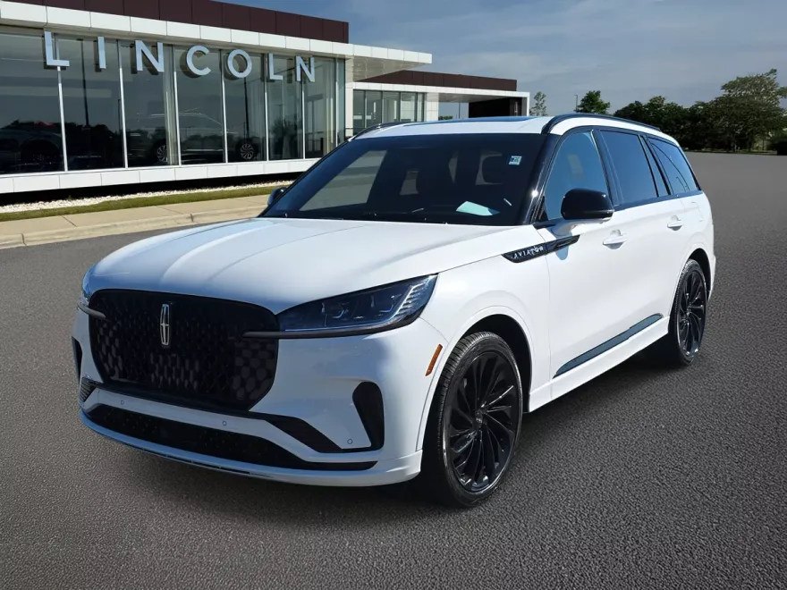 2025 Lincoln Aviator Reserve photo 1