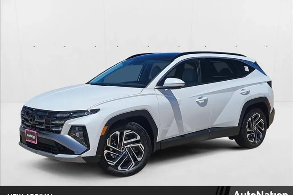 2025 Hyundai Tucson Limited photo 1