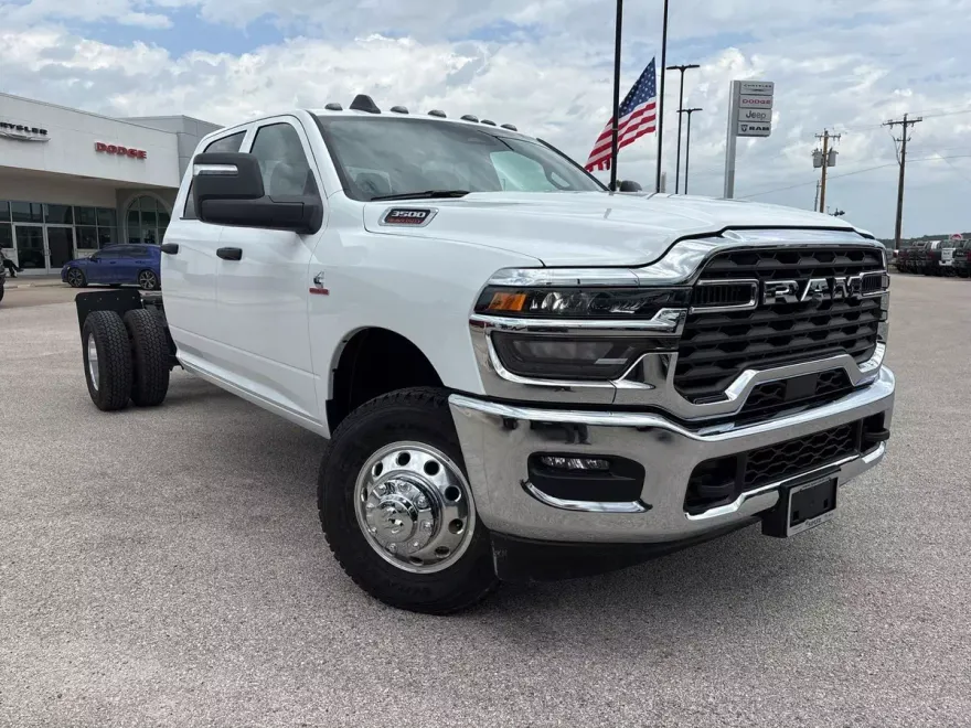 2026 Ram 3500 Tradesman photo 1