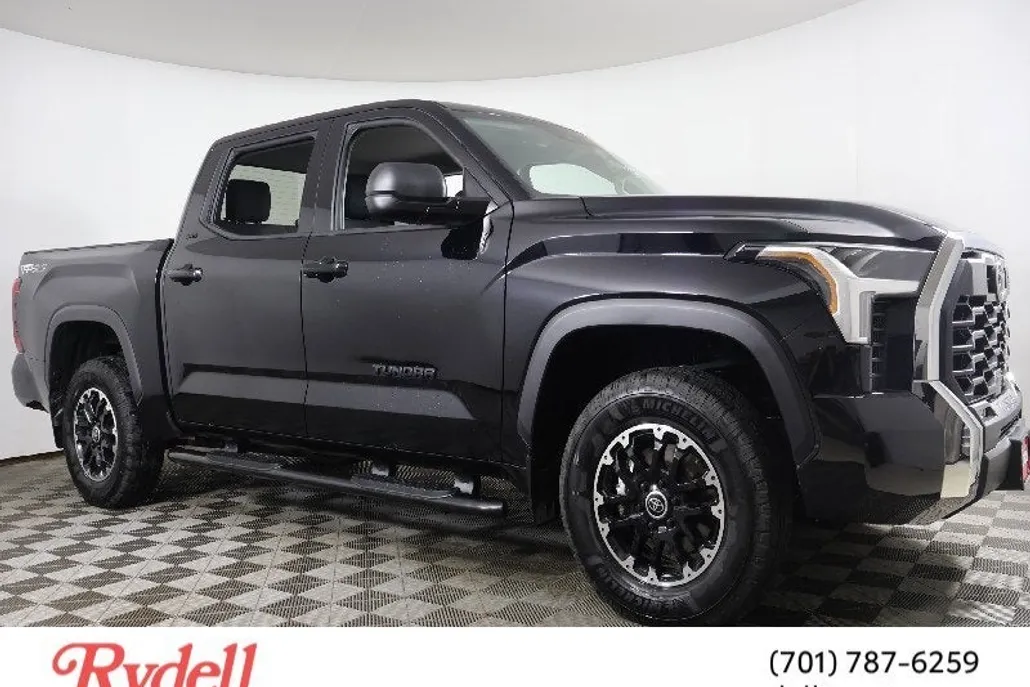 2024 Toyota Tundra SR5 photo 1