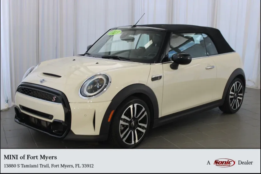 2023 Mini Cooper Convertible S photo 1