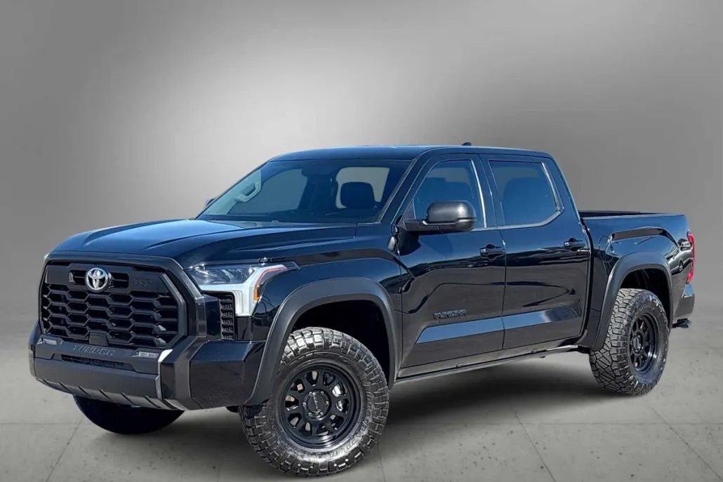 2023 Toyota Tundra SR5 photo 1
