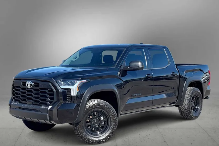 2023 Toyota Tundra SR5 photo 1