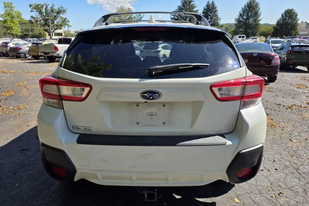 2018 Subaru Crosstrek 2.0i Premium photo 1