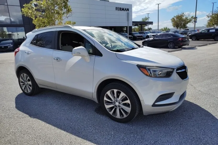 2017 Buick Encore Preferred photo 1