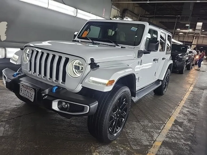 2022 Jeep Wrangler Unlimited 4xe Sahara photo 1