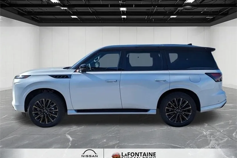 2026 Infiniti QX80 photo 1