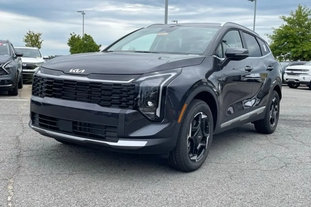 2026 Kia Sportage EX photo 1