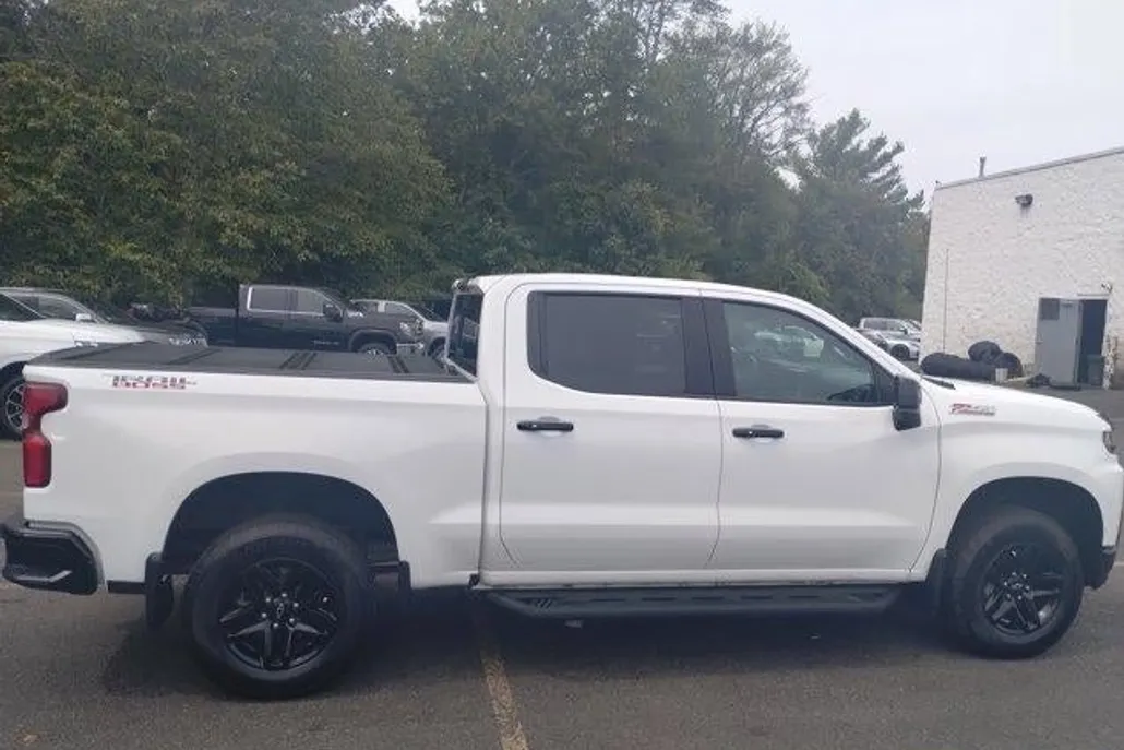 2019 Chevrolet Silverado 1500 LT Trail Boss photo 1