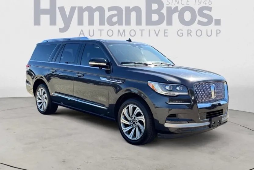 2023 Lincoln Navigator L Reserve photo 1