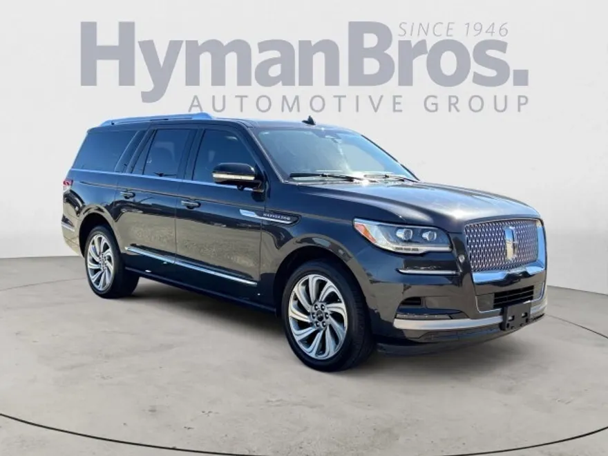 2023 Lincoln Navigator L Reserve photo 1