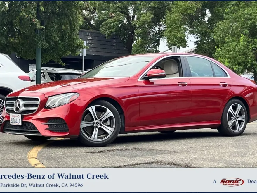 2019 Mercedes Benz E 300 Sedan photo 1