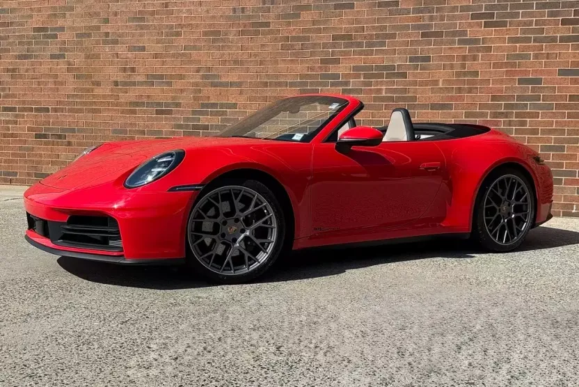 2025 Porsche 911 photo 1
