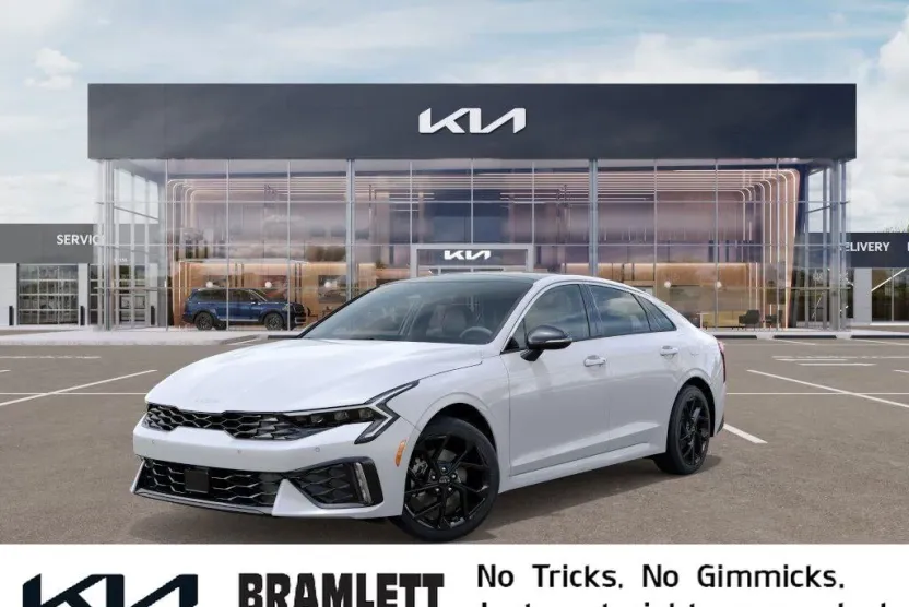 2026 Kia K5 GT-Line photo 1
