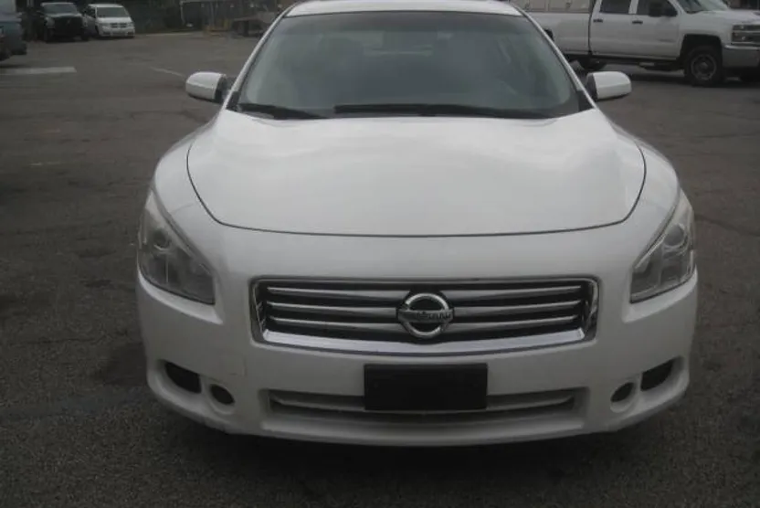 2014 Nissan Maxima S photo 1