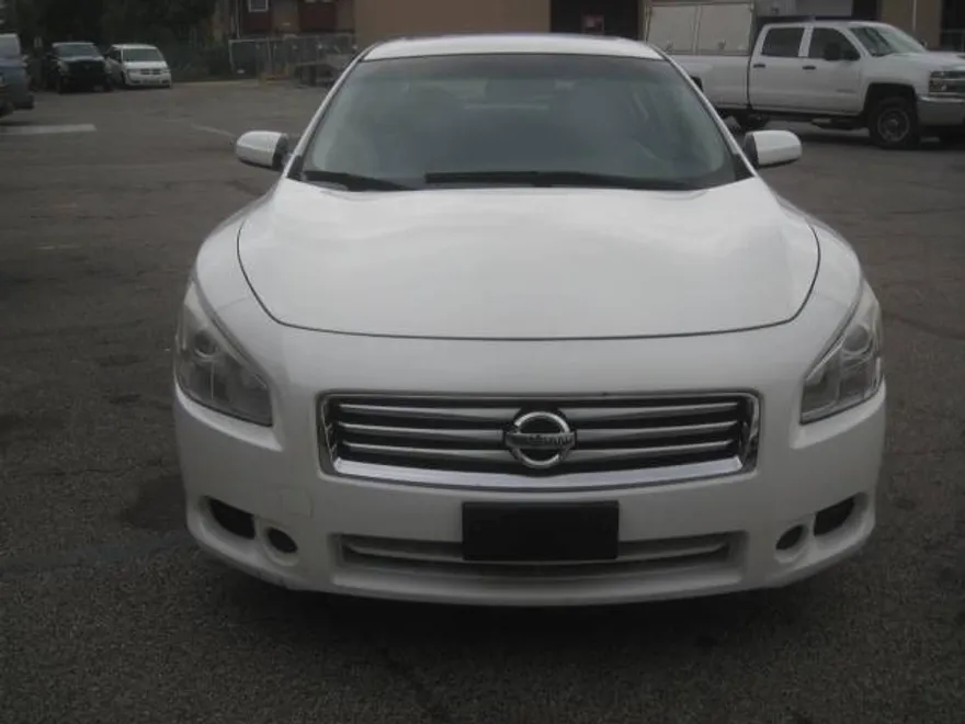 2014 Nissan Maxima S photo 1
