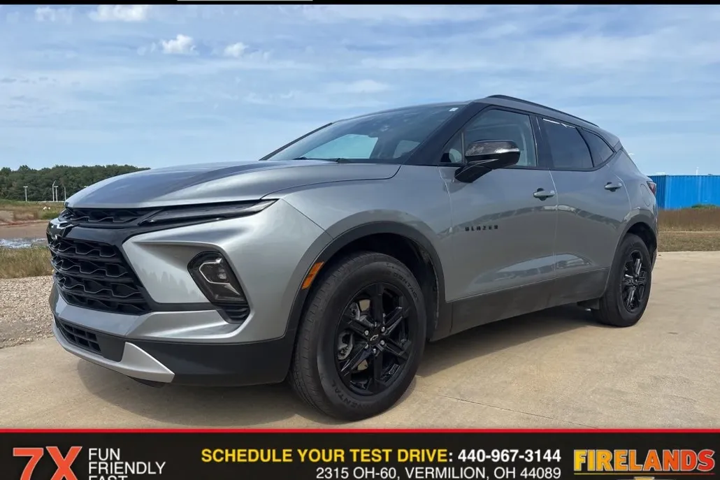 2024 Chevrolet Blazer 3LT photo 1