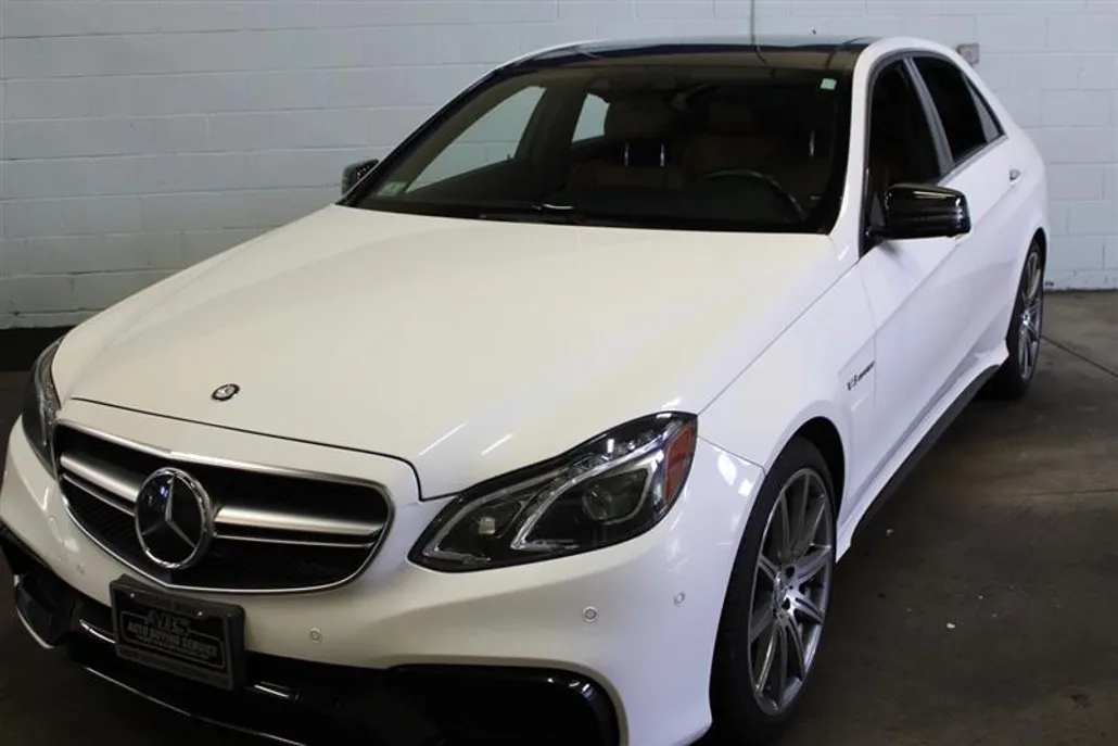 2014 Mercedes Benz E 63 AMG 4MATIC photo 1