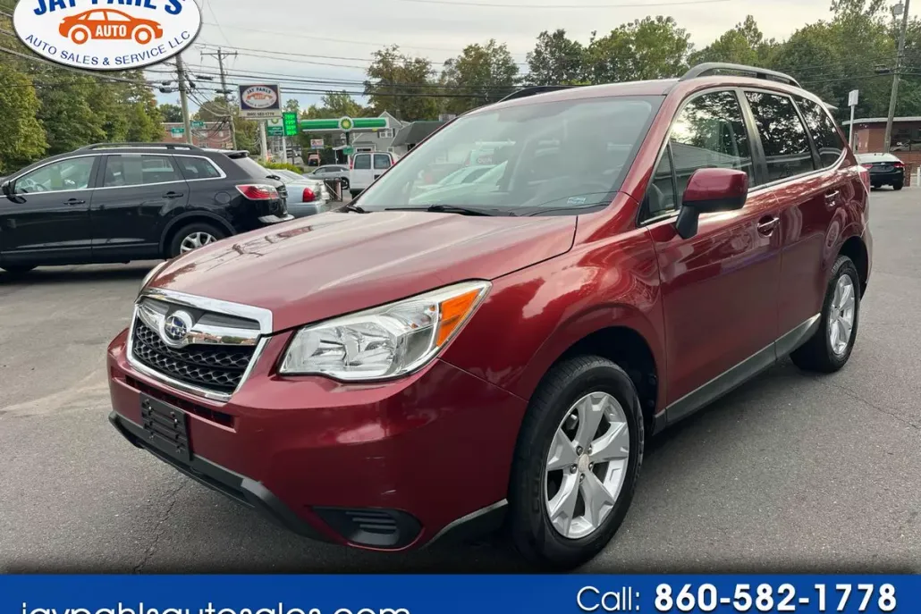 2016 Subaru Forester 2.5i Premium photo 1